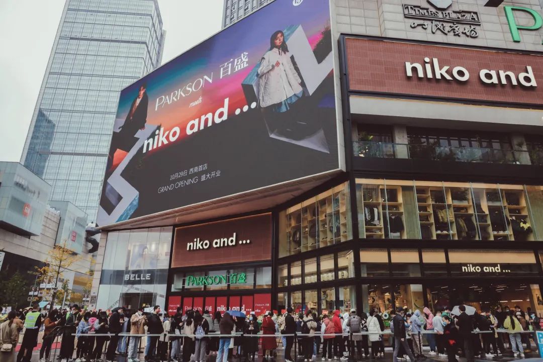 LPL最新赛程公布：夏季赛决赛和冒泡赛这么打